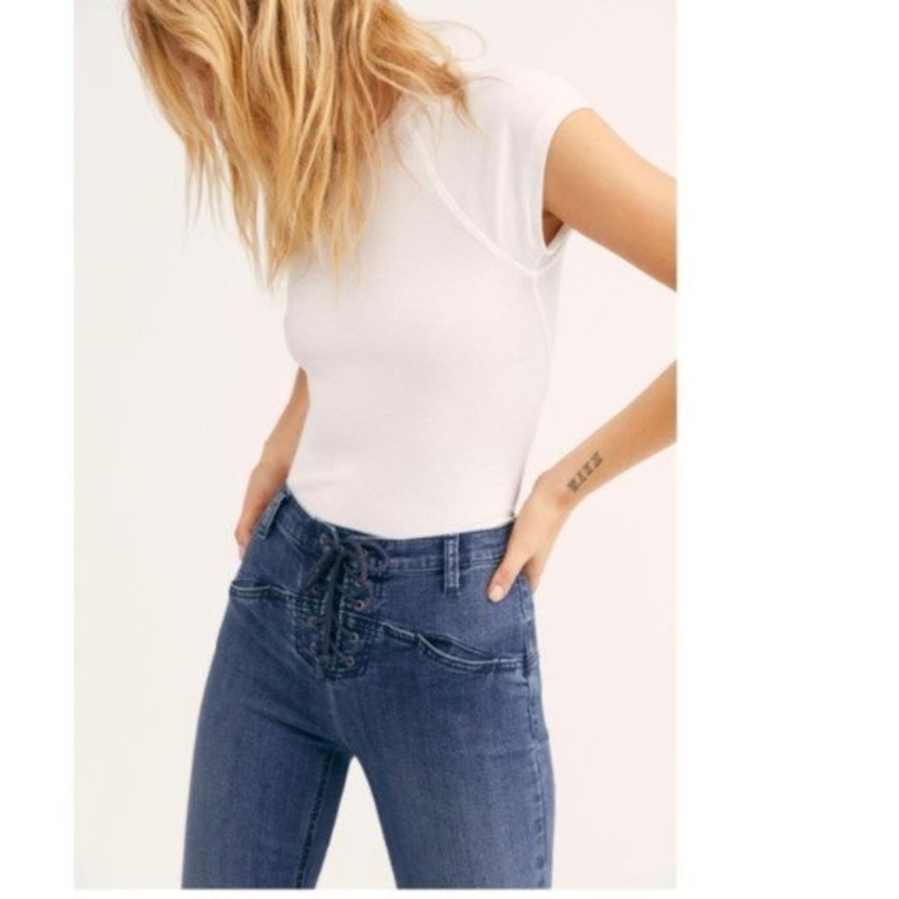 Free People Eva Lace Up High Rise Jeans 28 NWT - Picture 2 of 7